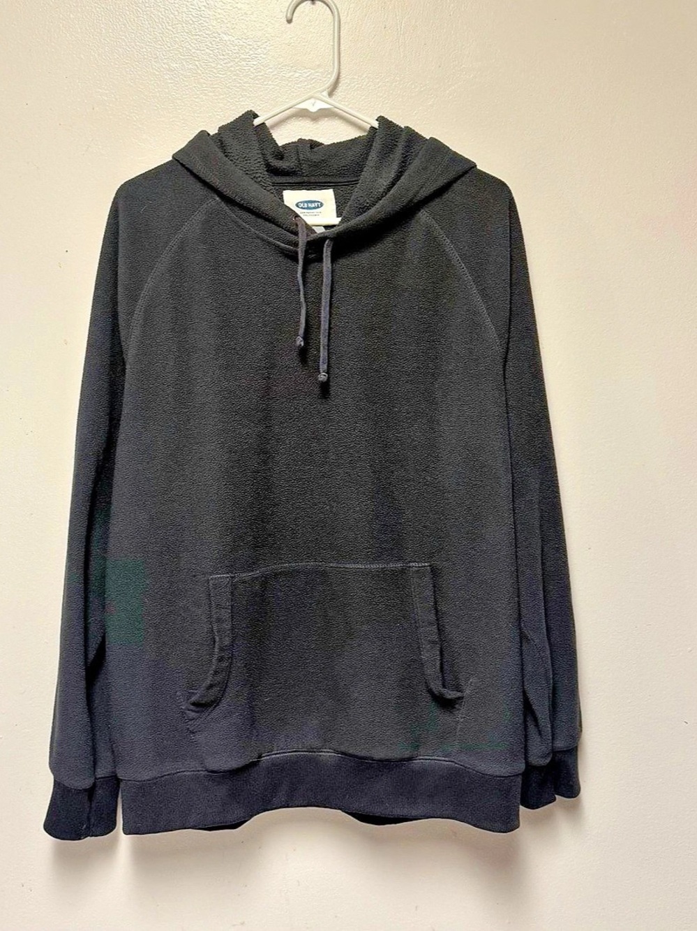 Old Navy Black Pullover Hoodie Size Large